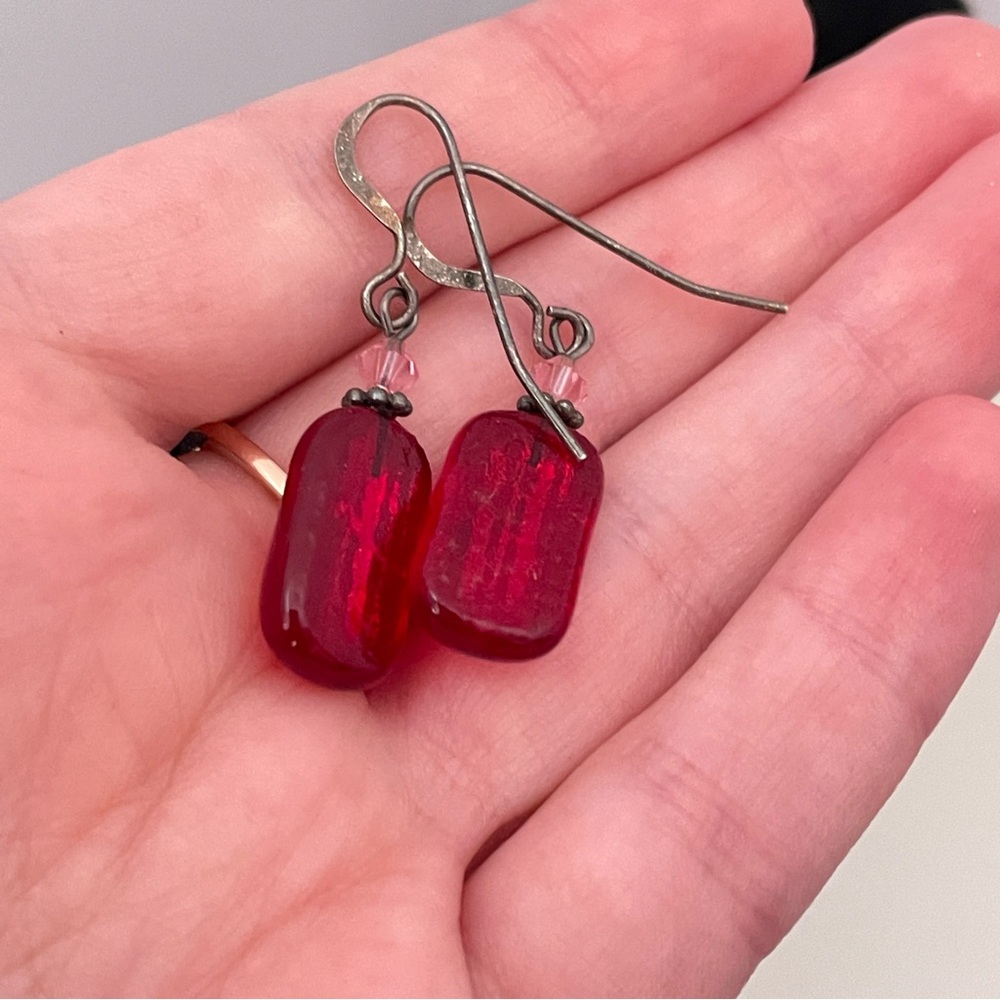 Red GLASS Summer Beach Hippie Festival Mermaid Fairy Geometric Stripped Earrings - Picture 5 of 8